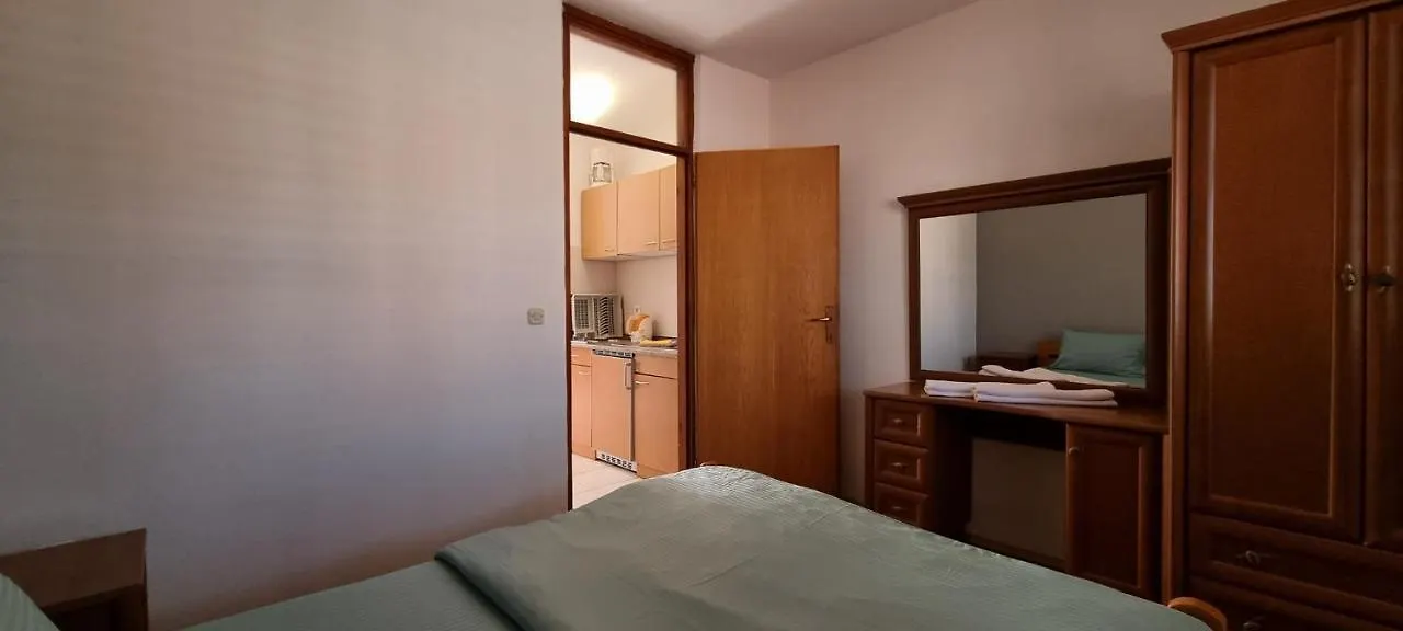 Sand Beach Apartment Idila ميدولين