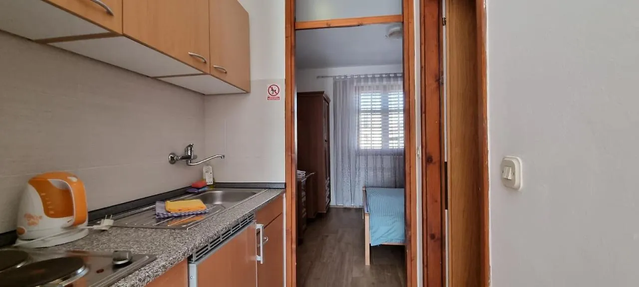 Sand Beach Apartment Idila ميدولين